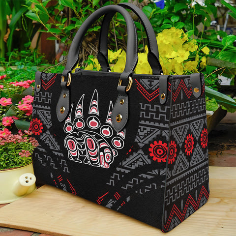 AQS0036 Bear Native American Leather Bag