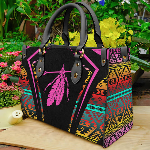 GB-HW000343 Feather Native American Leather Bag