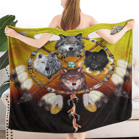 Powwow StoreGBNAT00120 Wolf & Dream Catcher Women Wearable  BathRobe