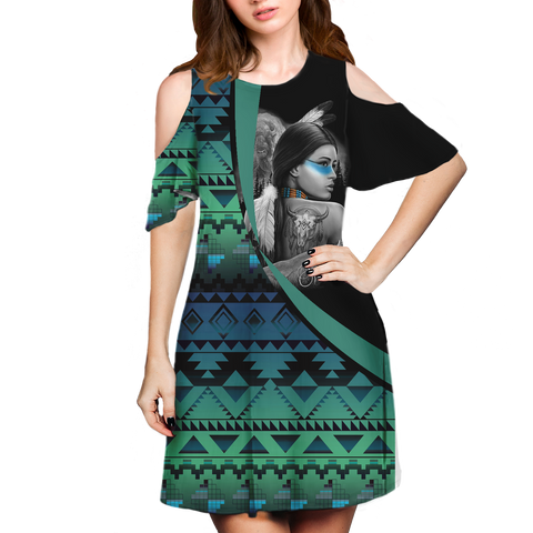 Powwow StoreCSDR0004 Pattern Native Cold Shoulder Dress With A Round Neckline