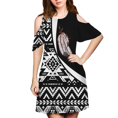 Powwow StoreCSDR0014 Pattern Native Cold Shoulder Dress With A Round Neckline