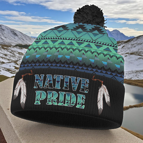 3AMSZZ22-08 Feather Native American Knitted Hat With Pom-Pom