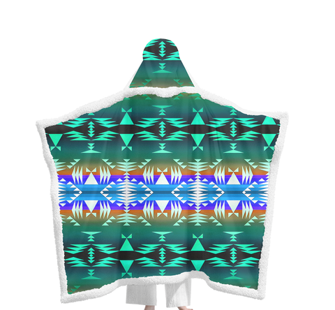 GB-NAT00654 Pattern Native Wearable Hooded Blanket