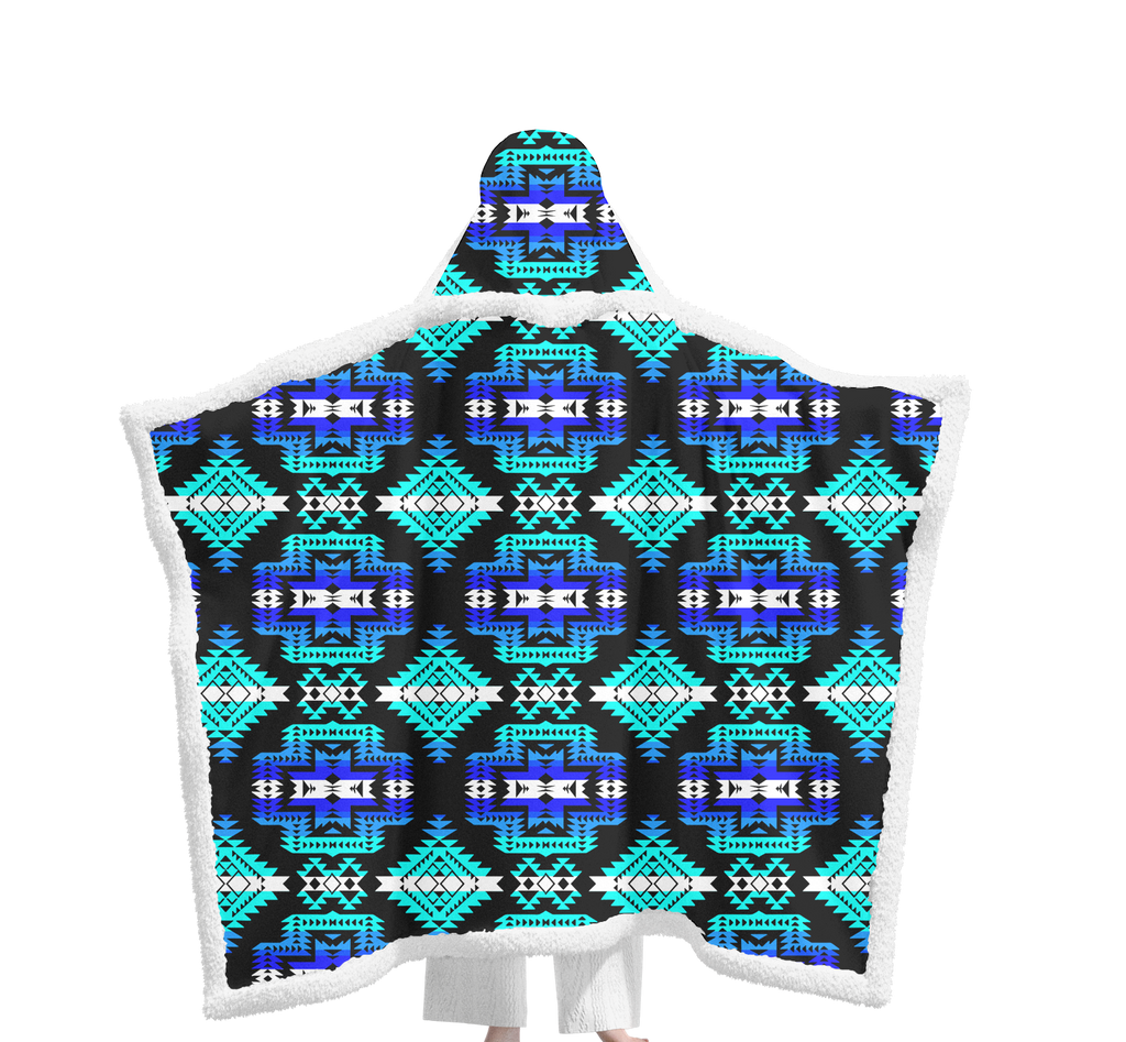 GB-NAT00656-02 Pattern Native Wearable Hooded Blanket