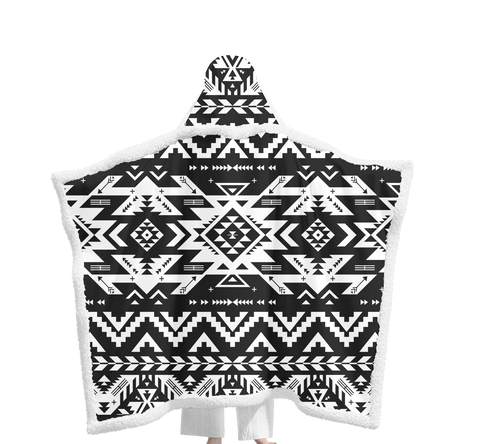 GB-NAT00441 Pattern Native Wearable Hooded Blanket