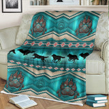 DS260710M01 Wolf Native American Fleece Blanket