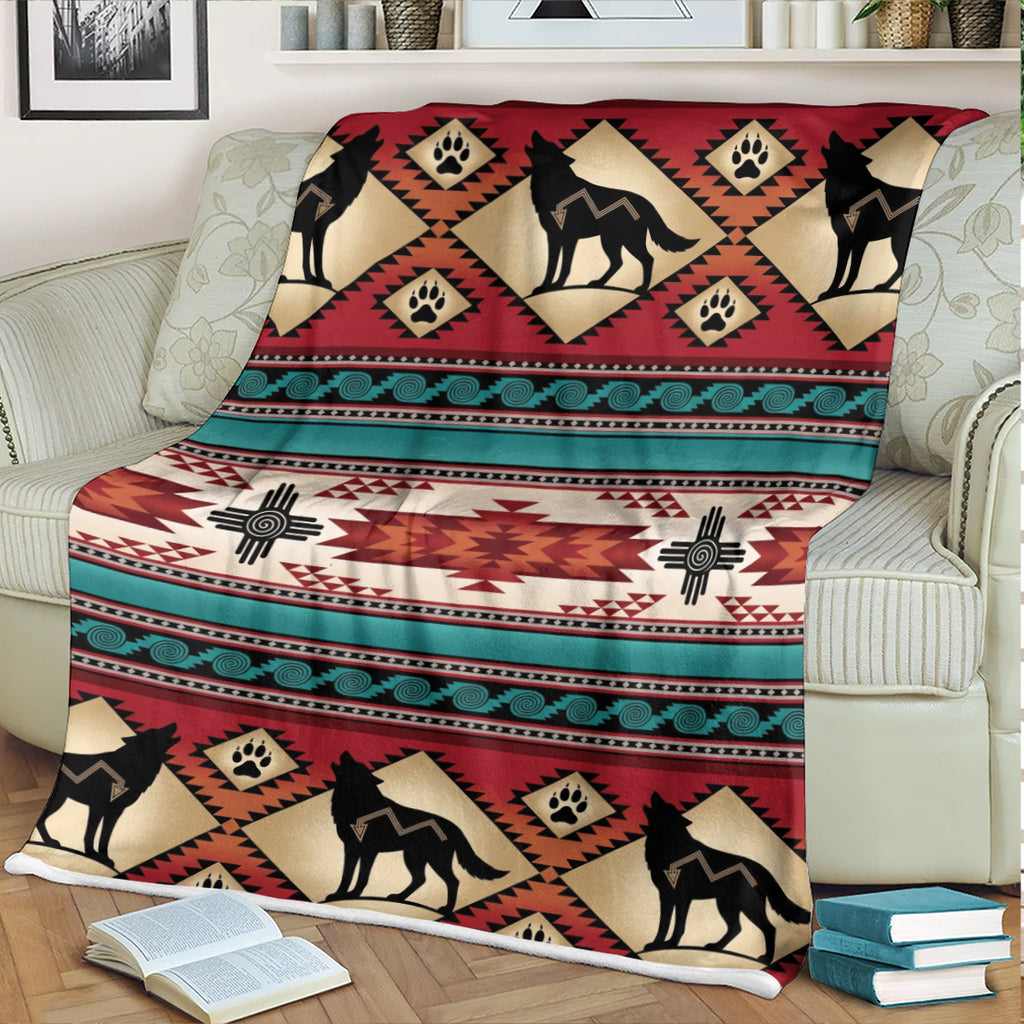 DS260710M02 Wolf Native American Fleece Blanket