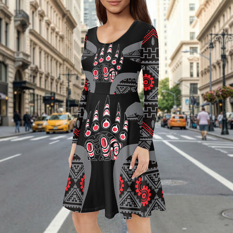 GB-HW000885 Bear Claws Native American Round Neck Long Sleeve Dress