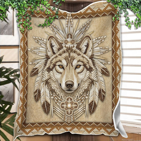 GB-NAT00014v2 Wolf Native American Fleece Blanket