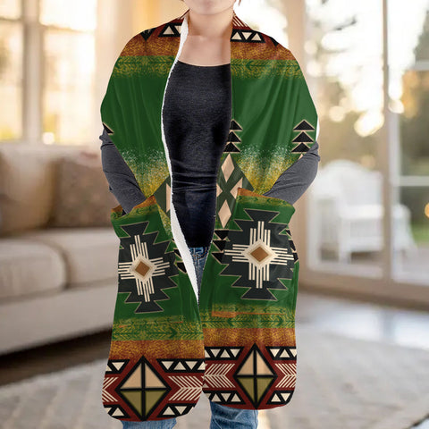 GB-NAT0001 Native American Fleece Pocket Scarf