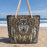 GB-NAT00678 Wolf Feather Native American Quilted Beach Bag