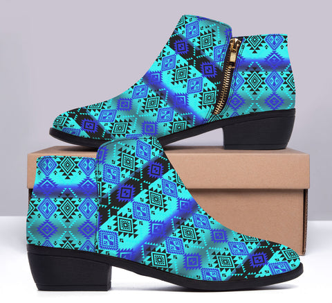 GB-NAT00688 Native American Women Fashion Boots