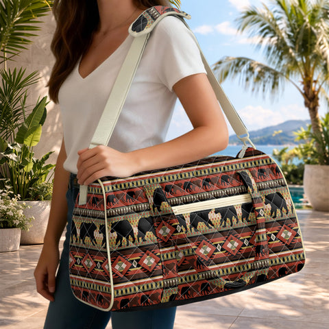 GB-NAT00727 Bear Native American Quilted Travel Bag with Adjustable Strap