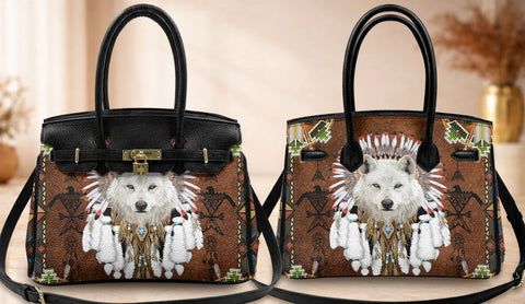 GB-NAT00745 Wolf Native American Women Handbag