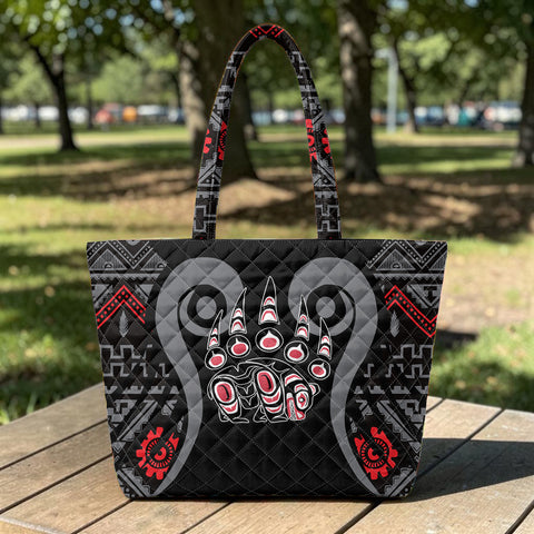 HD0012093 Bear Claw Native American Quilted Shoulder Tote Bag