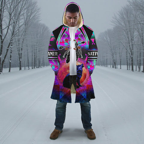 HD251114M08 Wolf Feather Native American Cloak