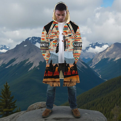 HD251114M12 Chief Feather Native American Cloak