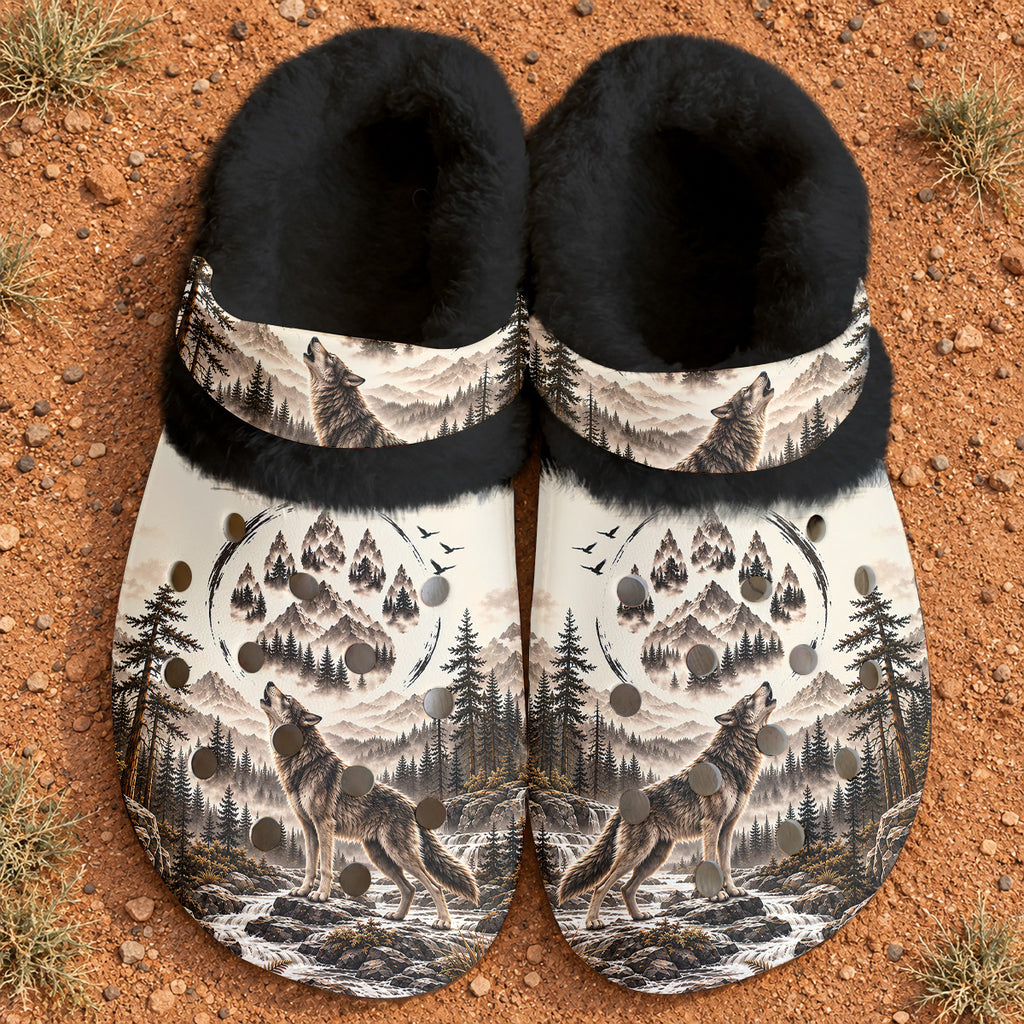 Howling Wolf Native American-Inspired Classic Clogs with Fleece Shoes BSm063