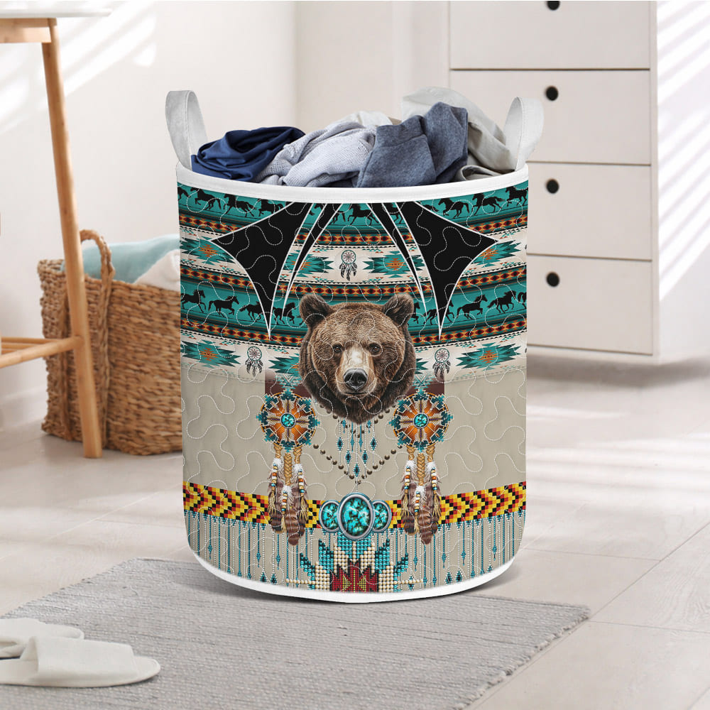 SH251118M04 Bear Native American Quilted Laundry Basket