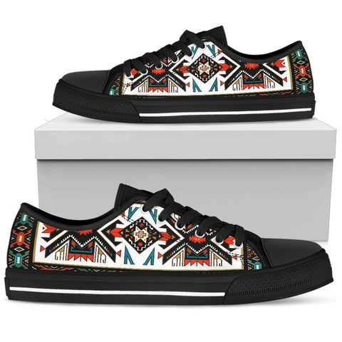 Tribal Pattern Colorful Native American Design Women's Low Top Canvas Shoe