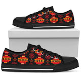 GB-NAT00720-03 Tribes Pattern Native American Low Top Canvas Shoe