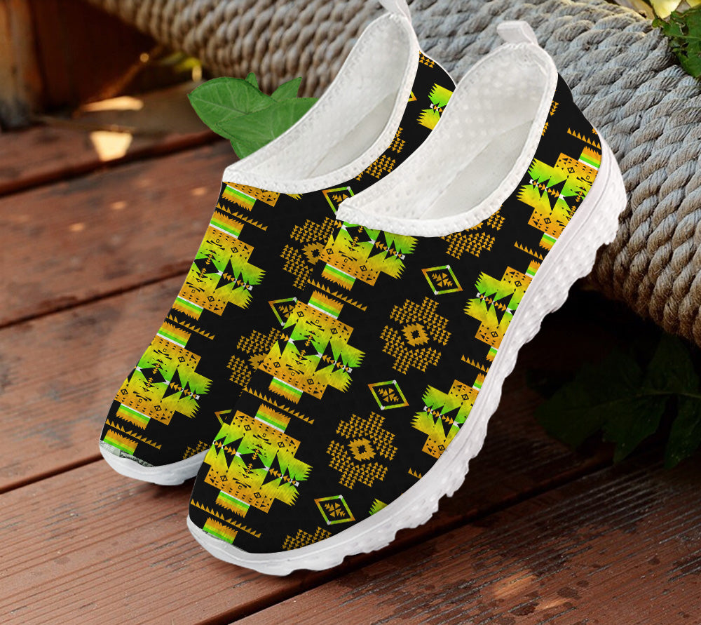 GB-NAT00720-08  Pattern Native  Mesh Shoes