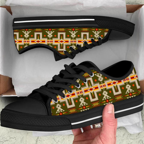 GB-NAT00062-12 Green Tribe Design Native American Low Top Canvas Shoe