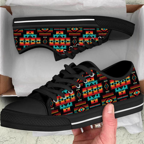 GB-NAT00046-02 Black Native Tribes Pattern Native American Low Top Canvas Shoe