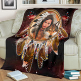 GB-NAT00354 Native Girl Dream Catcher Red Galaxy Blanket