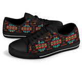 GB-NAT00046-LSHO01 Navy Native Tribes Pattern Native American Low Top Shoes