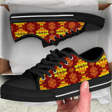 GB-NAT00720-16 Tribes Pattern Native American Low Top Canvas Shoe