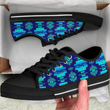 GB-NAT00720-12  Pattern Native American Low Top Canvas Shoe