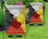 Powwow Storegb nat00627 medicine wheel hand flag